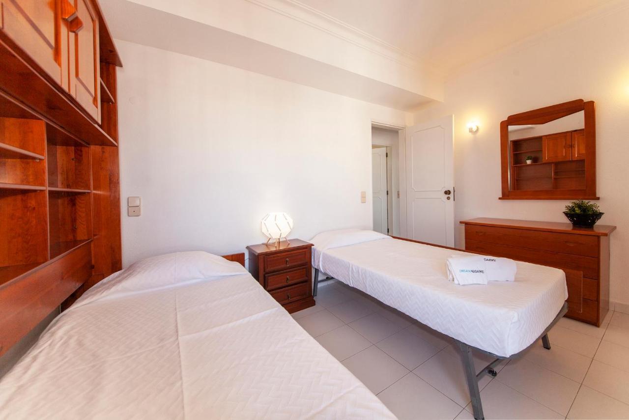 B25 - Candimar Beach Apartment Portimão Dış mekan fotoğraf
