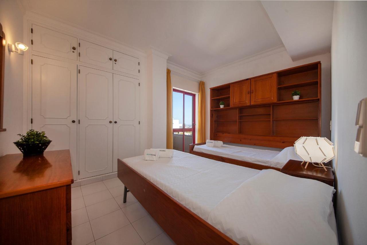 B25 - Candimar Beach Apartment Portimão Dış mekan fotoğraf